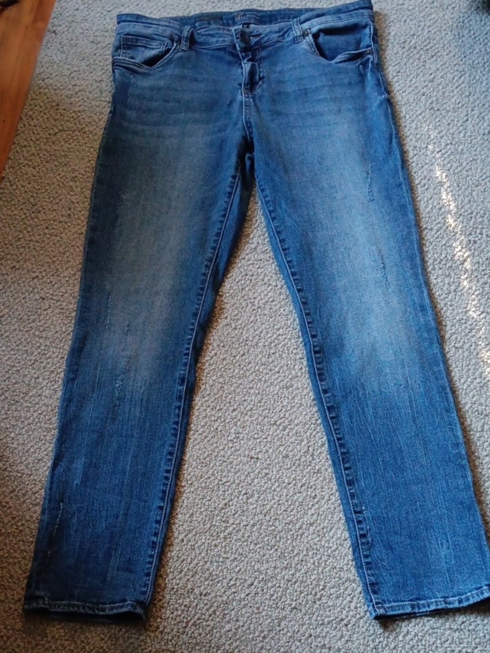 Kut From The Kloth Woman's Boyfriend Blue Distressed Jeans - Size 12
